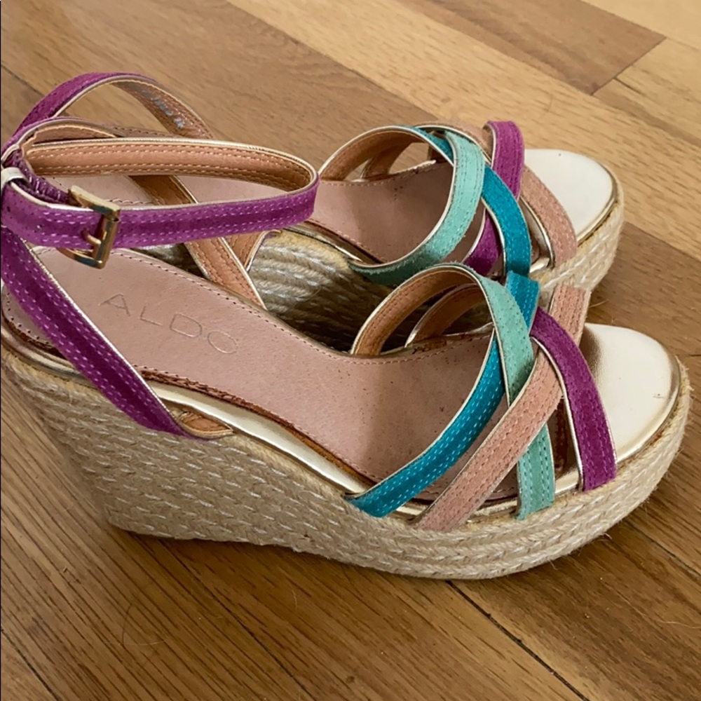 Size 5 Wedged Sandals
